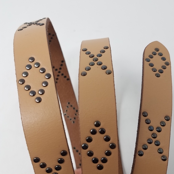 Lucky Brand Women Diamond and X Pattern Studded Leather Belt New Beige Medium - Picture 5 of 6